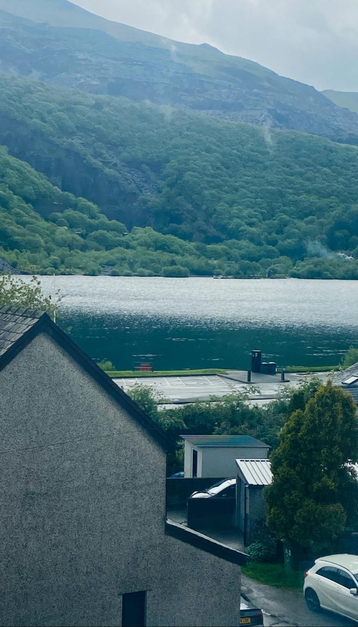 Idan House Bed & Breakfast Llanberis Bagian luar foto