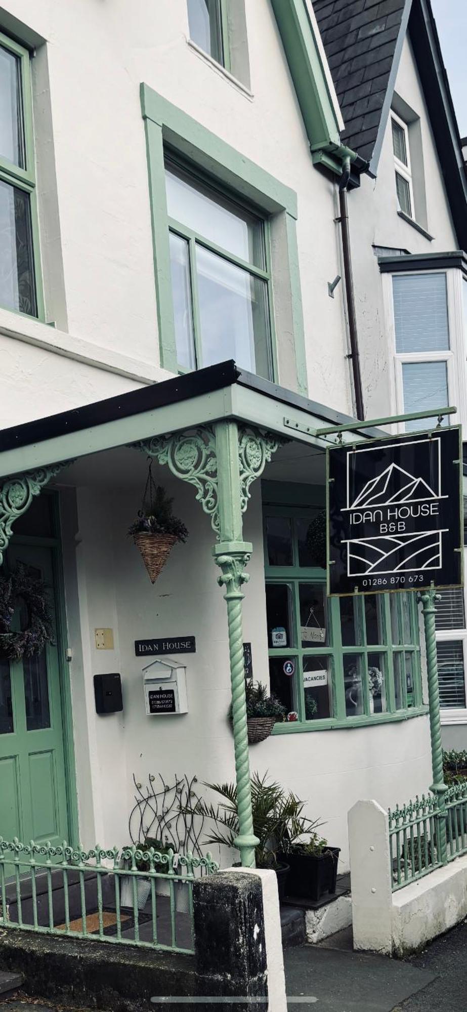 Idan House Bed & Breakfast Llanberis Bagian luar foto